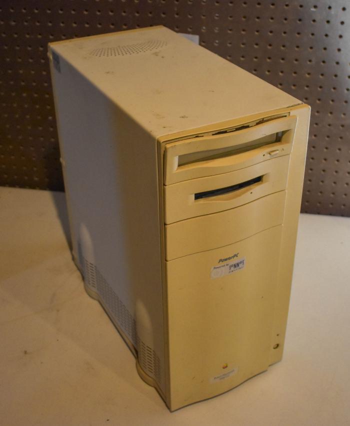Power Macintosh 9500/132