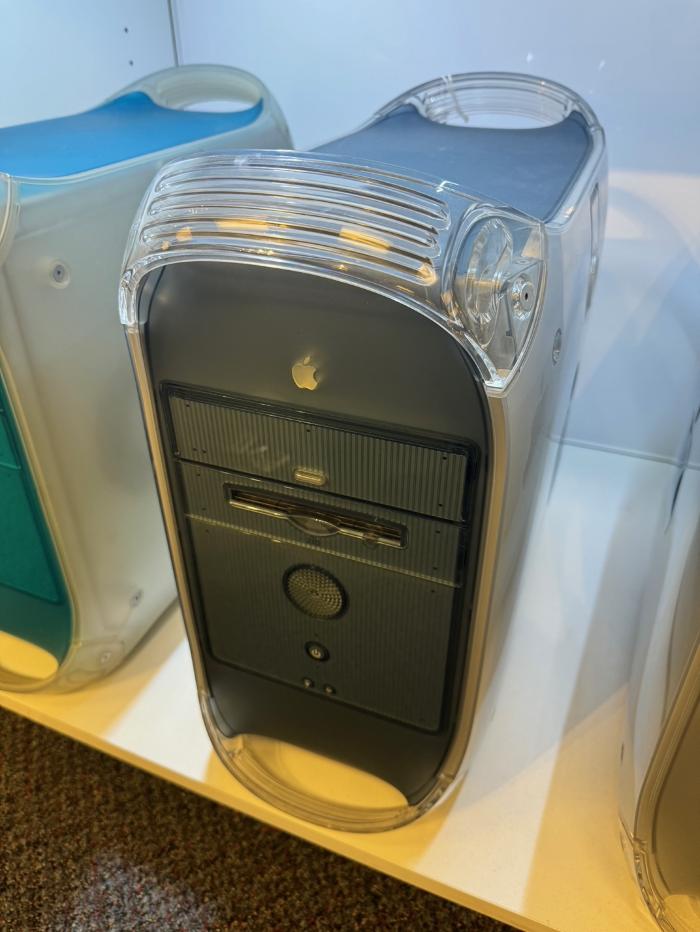 Power Mac G4 "Sawtooth"